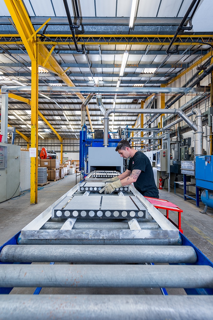 Radiators on Conveyor Belt with Expert Assessing Quality