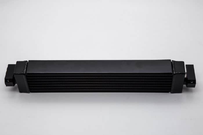 JAGUAR S TYPE and XJ8SC OIL COOLER (C2C10447)